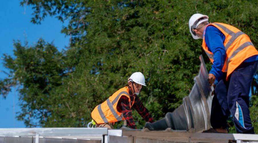 Expert new roof installation services in East Wenatchee, WA